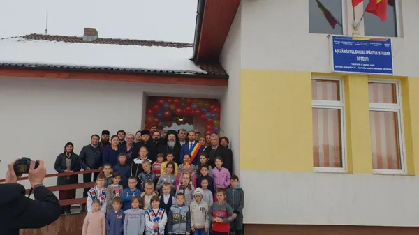 Așezământul social Sfântul Stelian Boțești - Cămin pentru persoane vârstnice — Botești