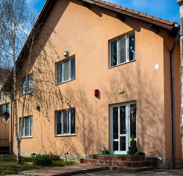 Căminul pentru persoane vârstnice Casa Eva Maria — Ghiroda