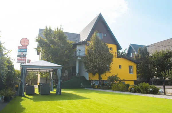 Centrul rezidențial pentru persoane vârstnice Casa del Girasole — Municipiul București