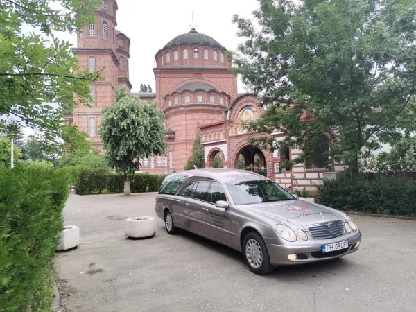 Casa Funerară Iulian — Ploiești