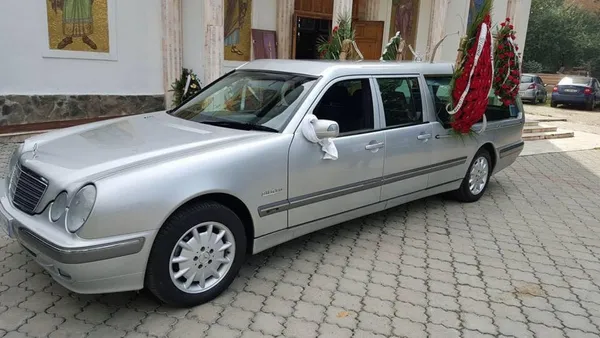 Funerare Tudor — București