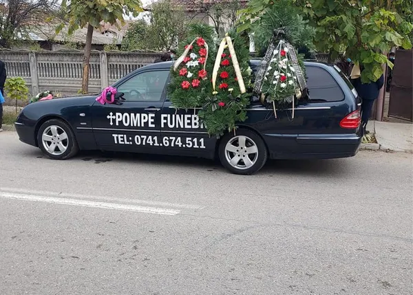 Funerare Vânju Mare — Vânju Mare