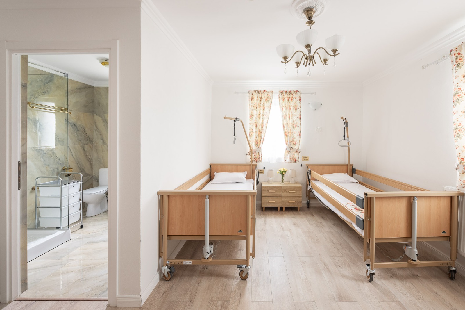 Centrul pentru îngrijirea bătrânilor Casa Maria Ștefania 2