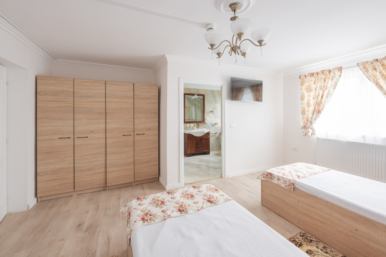 Centrul pentru îngrijirea bătrânilor Casa Maria Ștefania 3