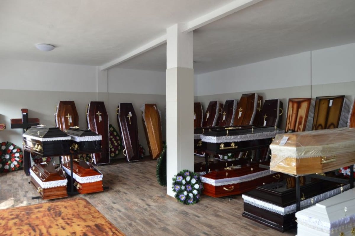 Agenția Funerară Stele Eterne 4