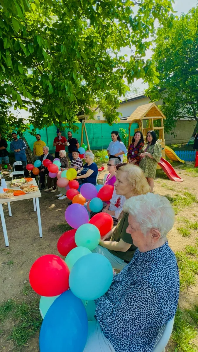 AsertivO - Servicii Premium Pentru Seniori 72