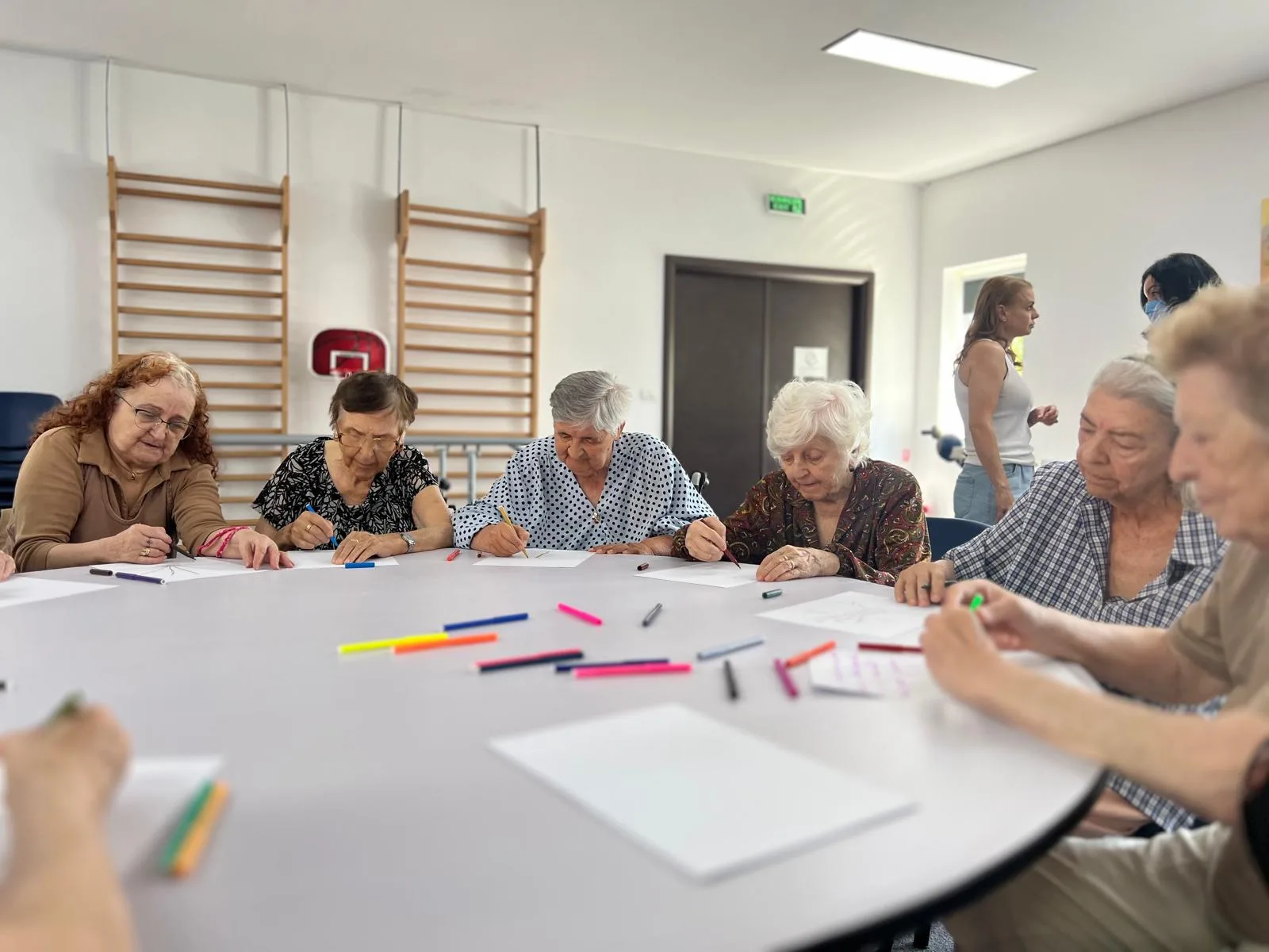 AsertivO - Servicii Premium Pentru Seniori 73