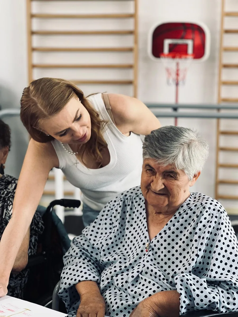 AsertivO - Servicii Premium Pentru Seniori 8
