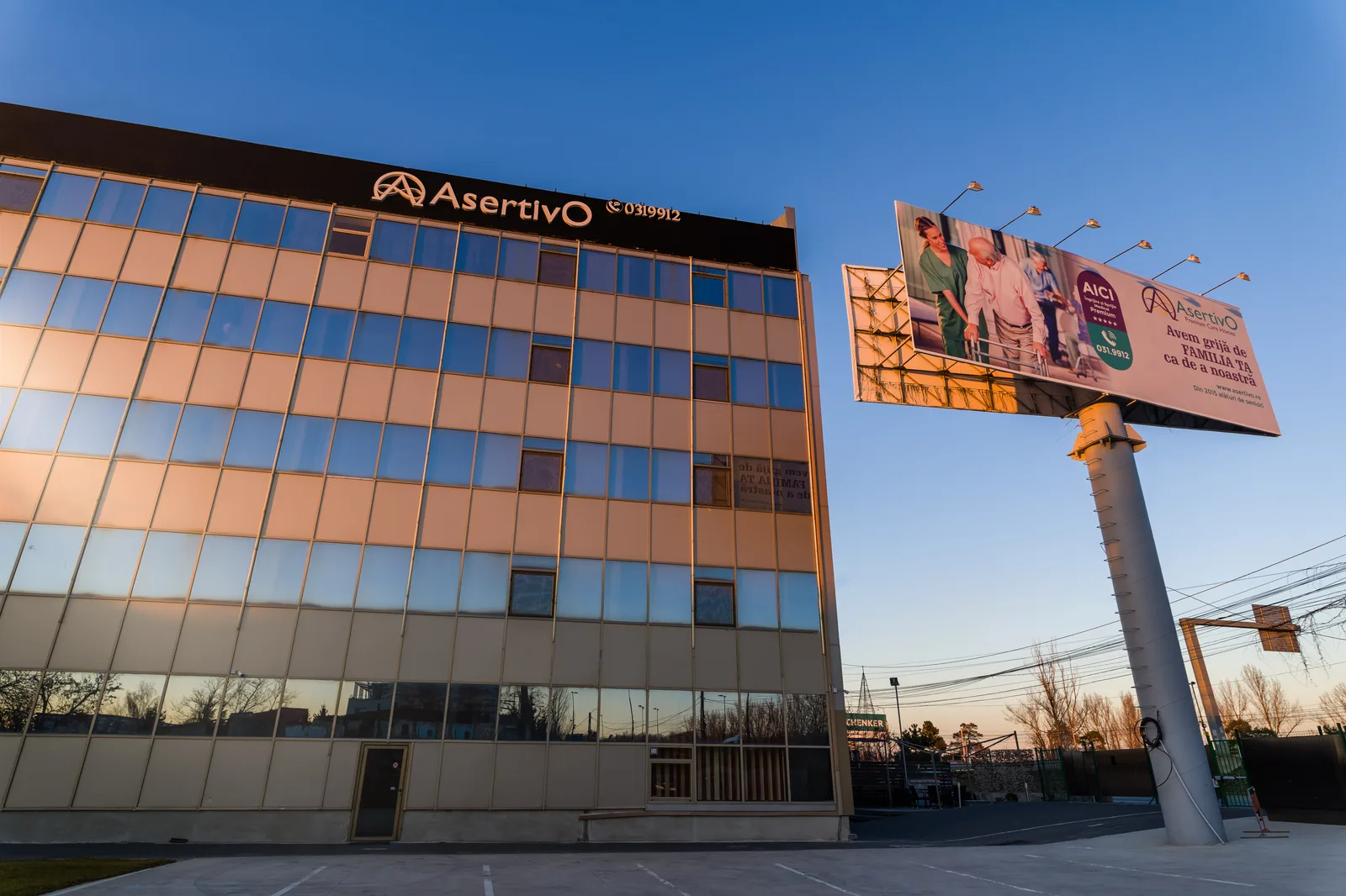 AsertivO - Servicii Premium Pentru Seniori 81