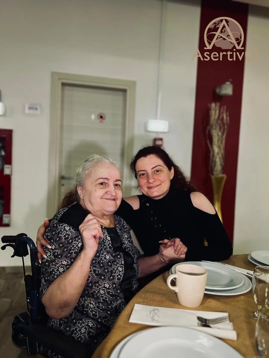 AsertivO - Servicii Premium Pentru Seniori 60