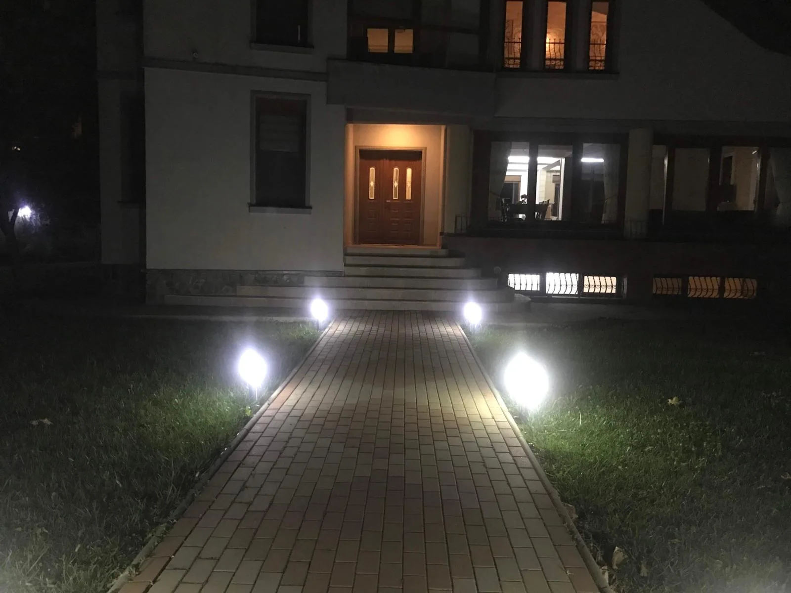 Forest House Pipera 12