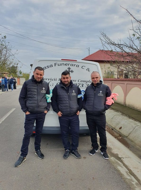 Casa Funerară C & V 5