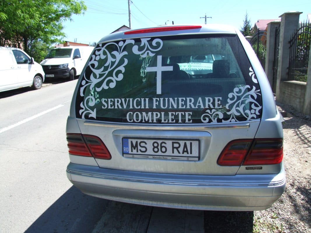 Casa Funerară Cristina & Anca 2