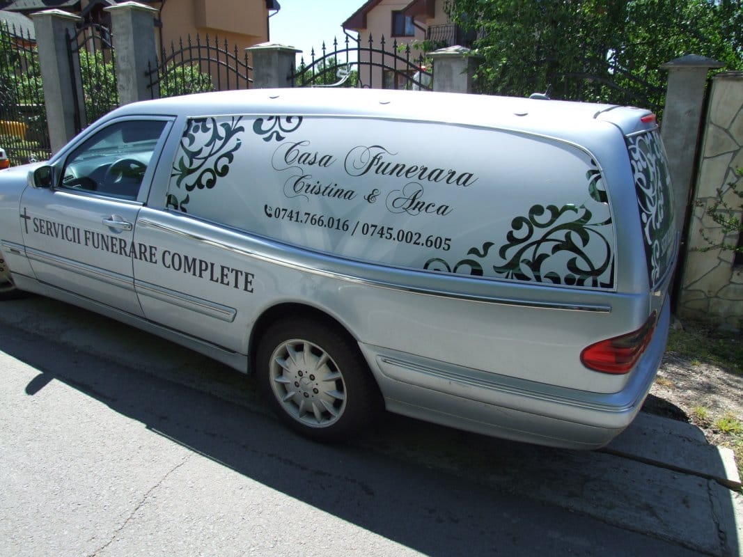 Casa Funerară Cristina & Anca 3