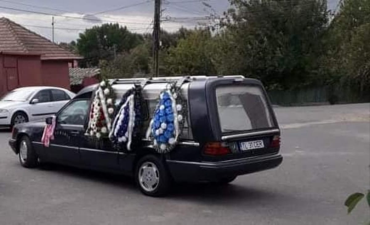 Casa Funerară Printre Stele 2