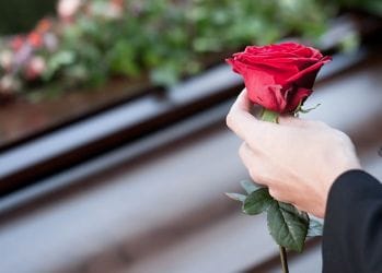Eden Funerare Huși 3