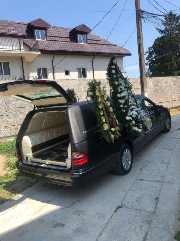 Funerare Infiniti 3