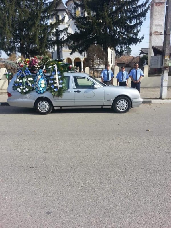 Funerare Infiniti 4