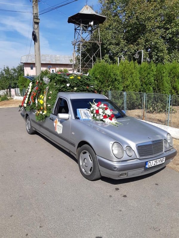 Funerare Infiniti 2