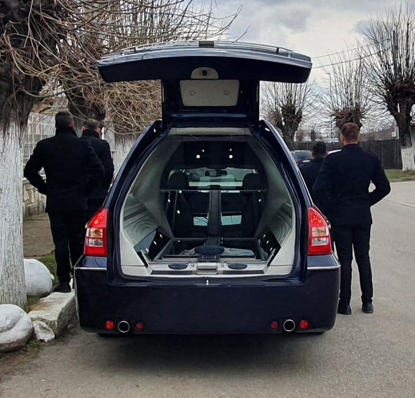 Servicii Funerare La Marin 5