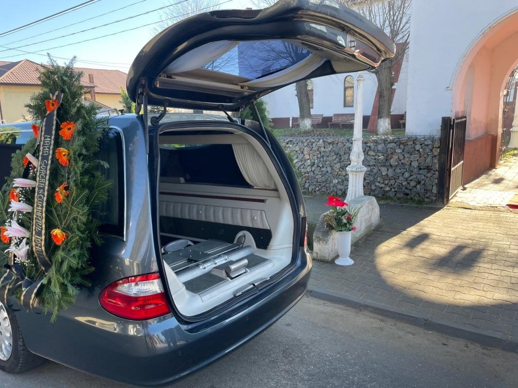 Servicii Funerare Sadova 3