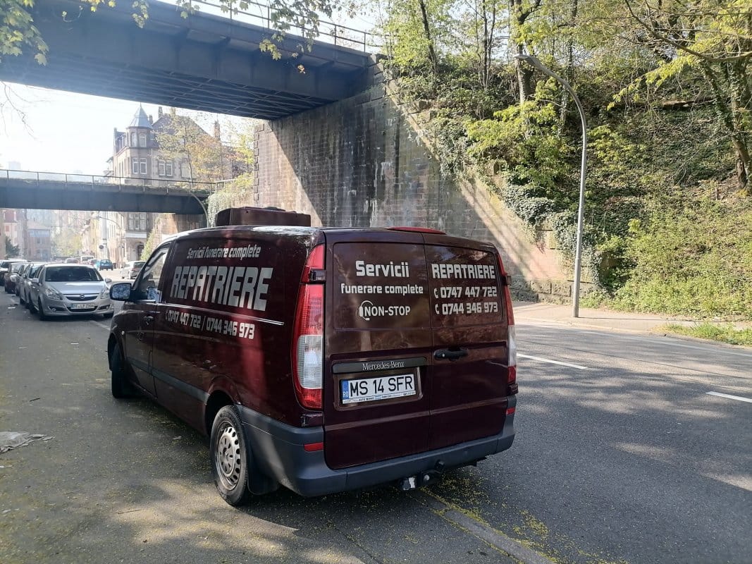 SFR - Servicii Funerare Roman 2