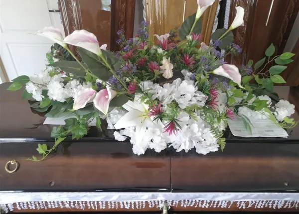 Iacobciuc Funerare — Roșu