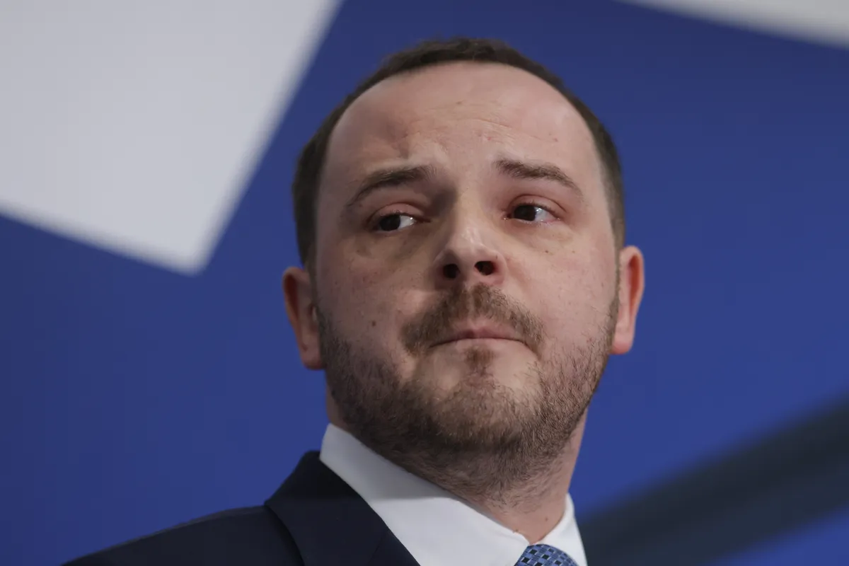 Rogobete: Am mutat 150 mil. lei către urgențe, mă simțeam „pe un butoi cu pulbere”