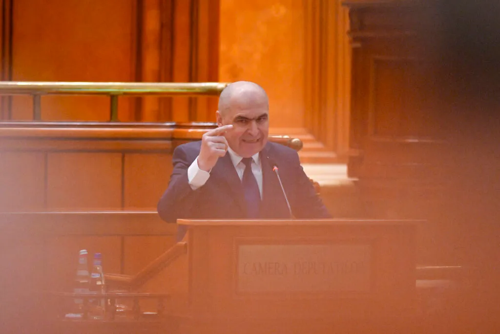 Bolojan: contribuția CASS pentru pensii peste 3.000 lei rămâne în vigoare