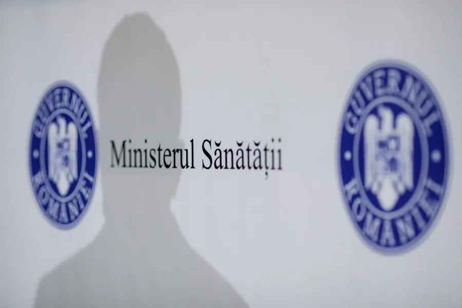 Seniorii îngrijorați de instabilitatea politică și impactul asupra sistemului medical