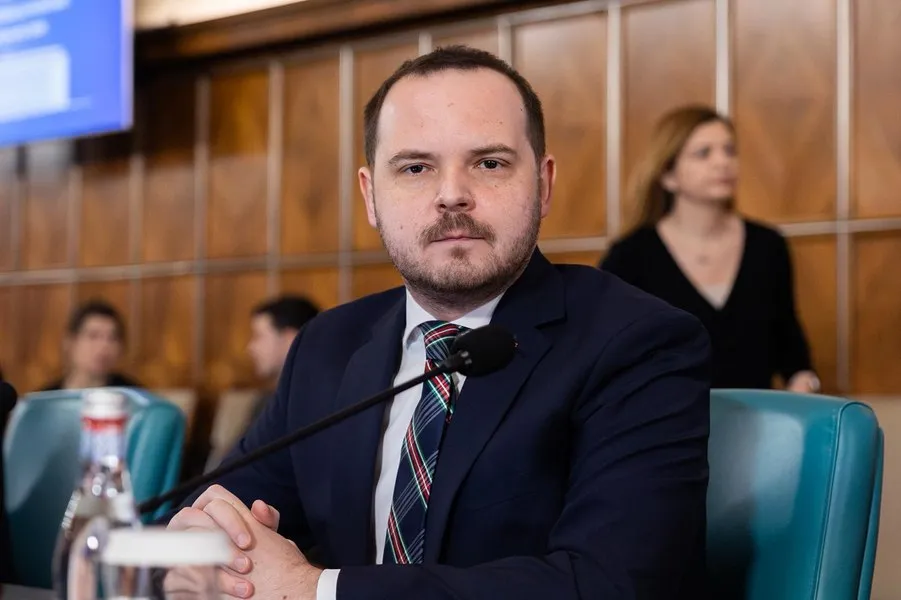Platforma digitală națională pentru sănătate: Ce schimbări aduce pentru pacienții vârstnici