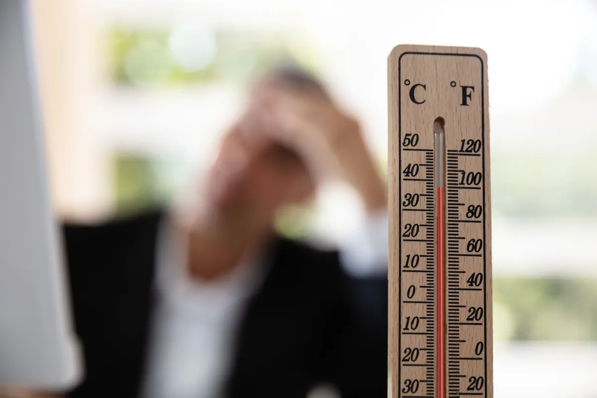 Pericolul caniculei pentru seniori: diferențele bruște de temperatură sunt la fel de periculoase ca căldura