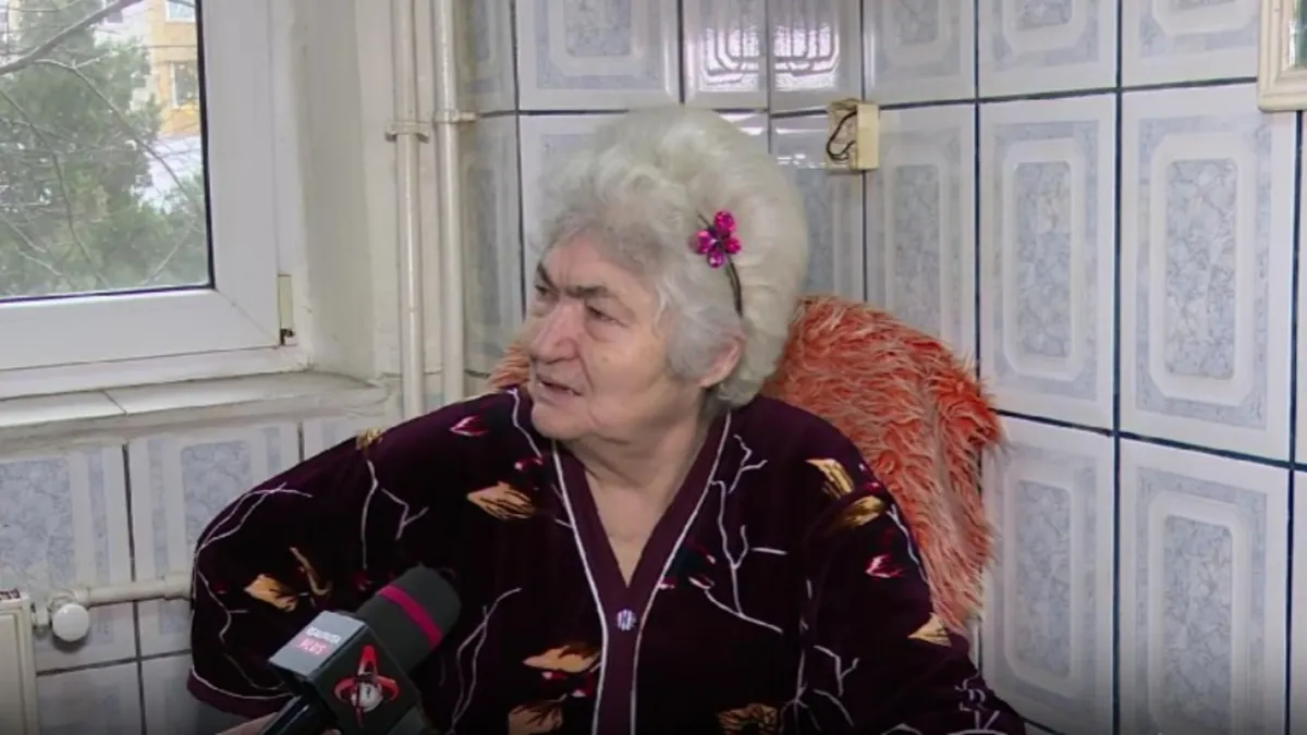 Pensionarii românii, nevoiți să aleagă între căldură, mâncare și medicamente din cauza facturilor