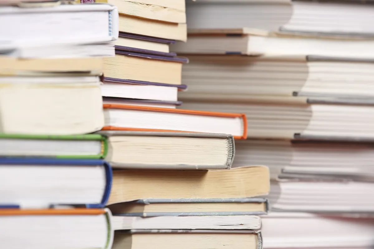 Studiu Cambridge: cititul de plăcere ajută sănătatea mintală și reduce riscul de demență