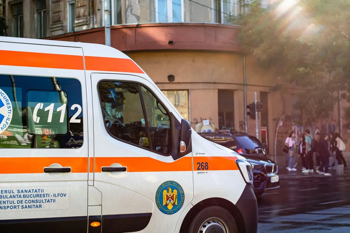 Ambulanța din 17 județe, fără bani pentru septembrie. Sindicatul cere rectificare bugetară