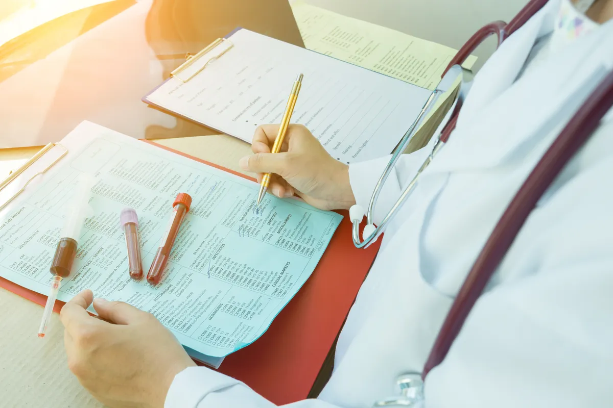 Terapie inovatoare fără chimioterapie pentru cancerul de sânge la vârstnici