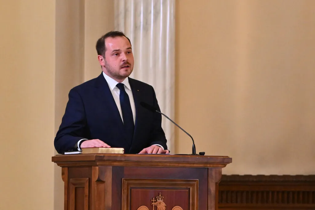 Ministrul Sănătății: „Nu se închid spitale”. Rogobete mizează pe ambulatorii și spitalizare de zi