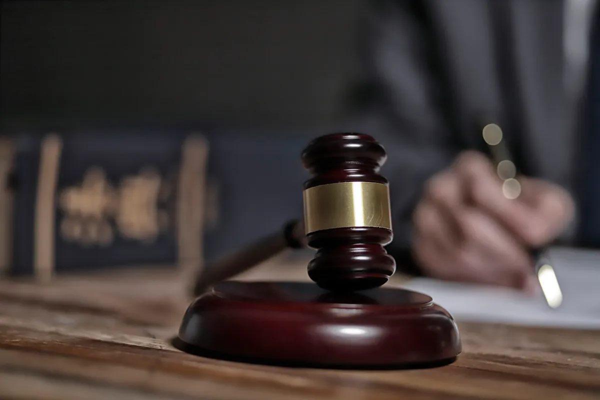 ÎCCJ: Băncile nu pot cere dobândă pe toată perioada creditului după scadența anticipată