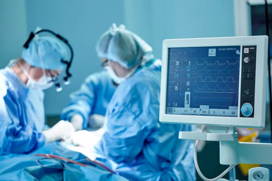 Noi reguli pentru accesul la dosarele medicale ale seniorilor decedați