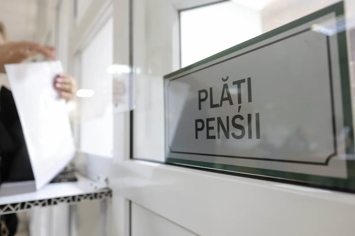 Sistemul de pensii, sub presiune tot mai mare: contribuțiile acoperă doar 73% din cheltuieli